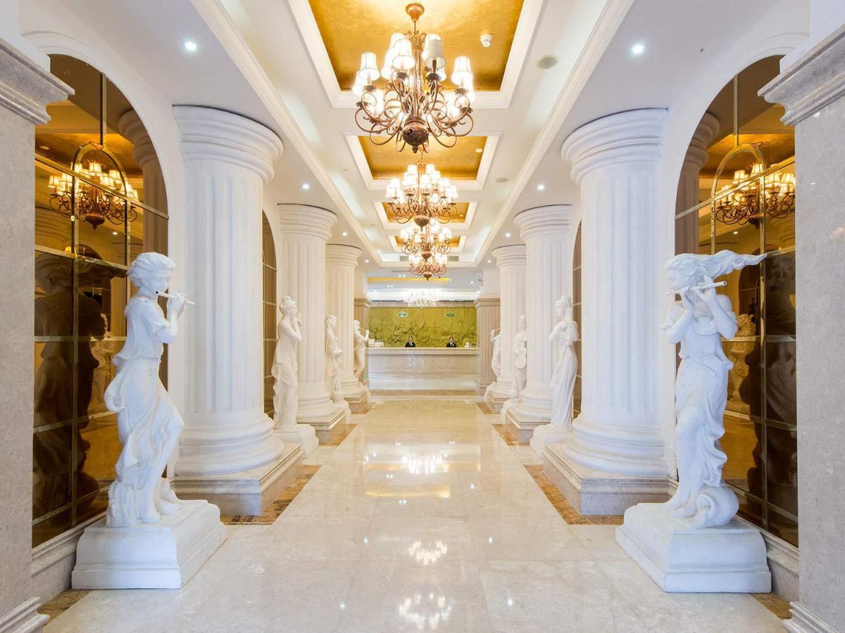 Vienna Hotel Banxuegang Road Shenzhen Buitenkant foto